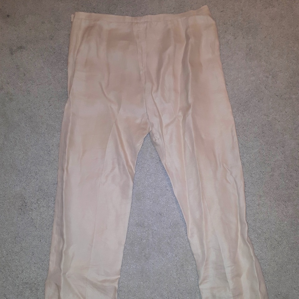 Max Mara linen pants / trousers in cream / beige